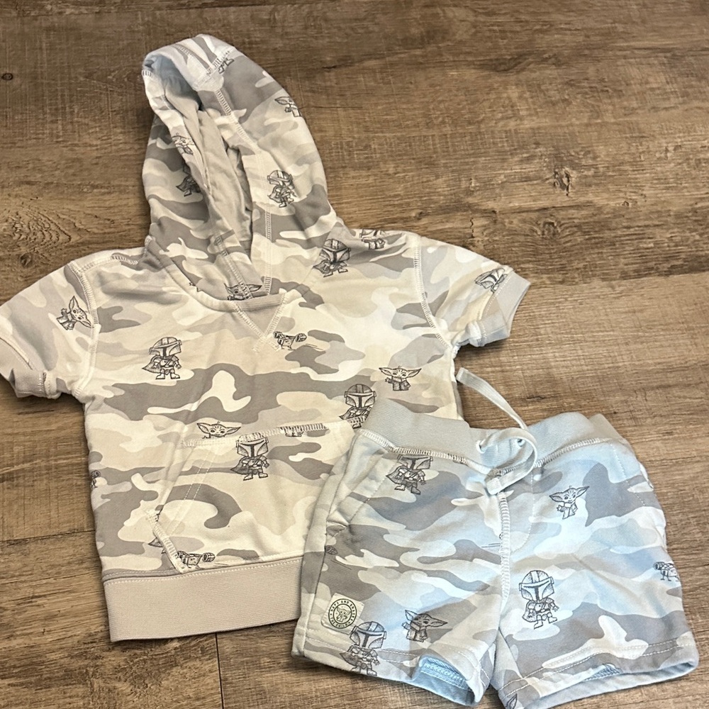 GAP Star Wars Baby Hoodie and shorts outfit set bundle 18-24 months